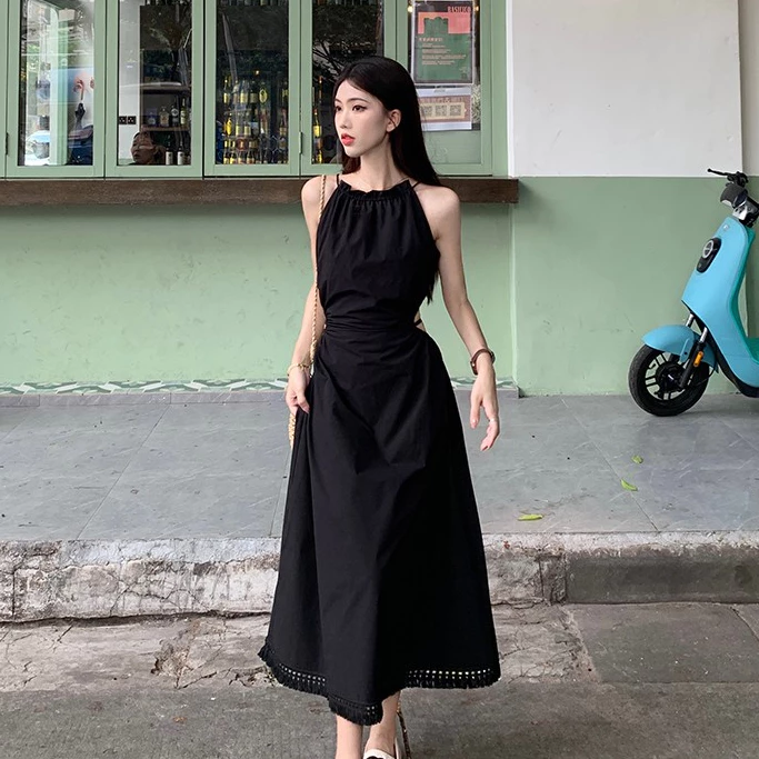 aililai1688 เดรสกระโปรงยาว สายเดี่ยว โชว์เอวข้างหลัง เดรสเข้ารูป ดีไซน์สวย สไตล์สาวหวาน ลูกคุณหนู