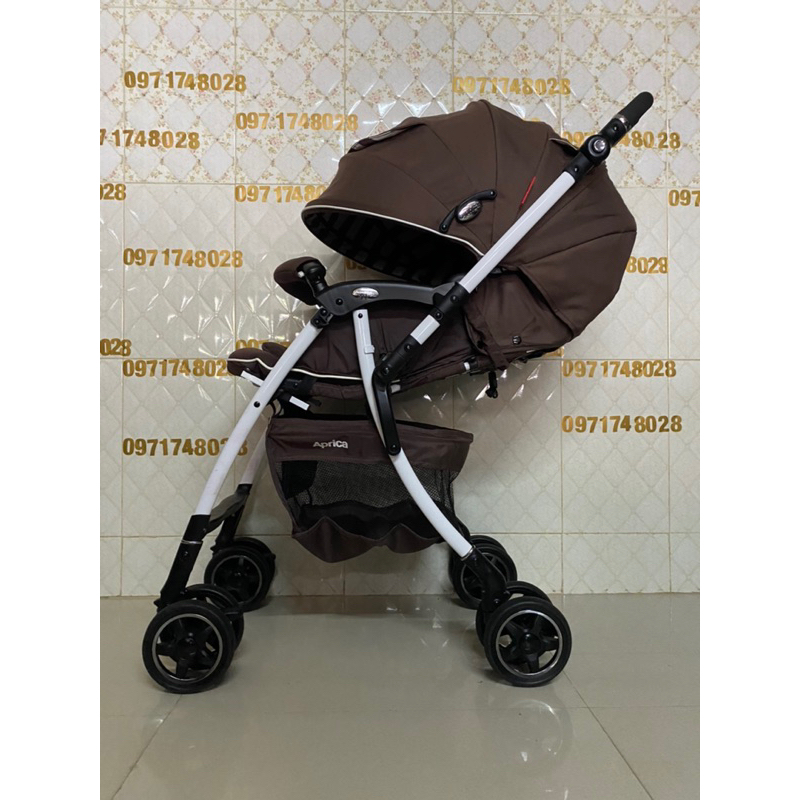 รถเข็นเด็กApricaมือ🥇ตัวโชว์รุ่นLuxuna Bitte