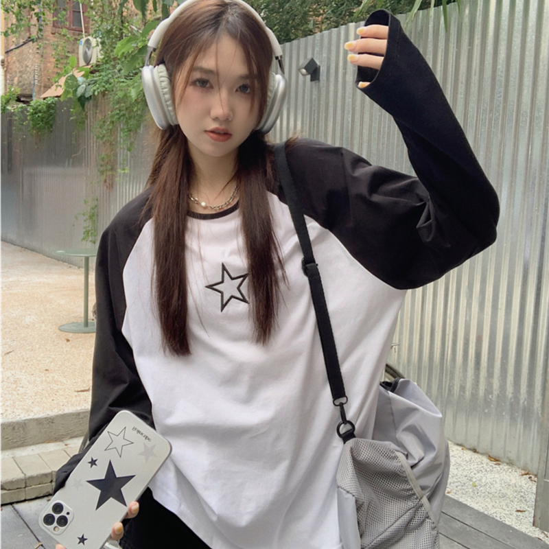 fashiongirl1688 เสื้อเเขนยาวเเฟชั้น สวยๆน่ารักมาเเล้วจ้า ผ้าฝ้าย เนื้อผ้านุ่มๆ ใส่สบาย เเฟชั้น