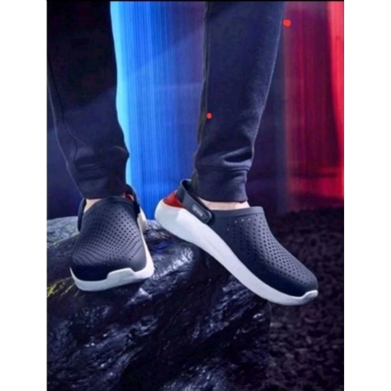 Crocs Lite Ride Clog รองเท้าแตะ แบบลำลอง มาใหม่สุดฮิต ใส่ได้ทุกเพศ มีส่วนลดราคา