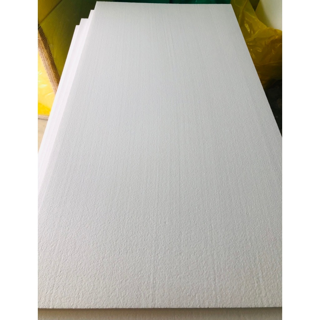 EPS Foam (F Grade) เกรดไม่ลามไฟ (ความหนาแน่น 1.5 ปอนด์) โฟม cnc ขนาด 60 x 120cm ความหนา 1.5 นิ้ว  ราคา 165 บาท/แผ่น