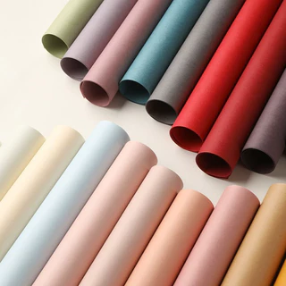 พร้อมส่ง กระดาษห่อของขวัญ ช่อดอกไม้ เรียบง่าย gift wrap