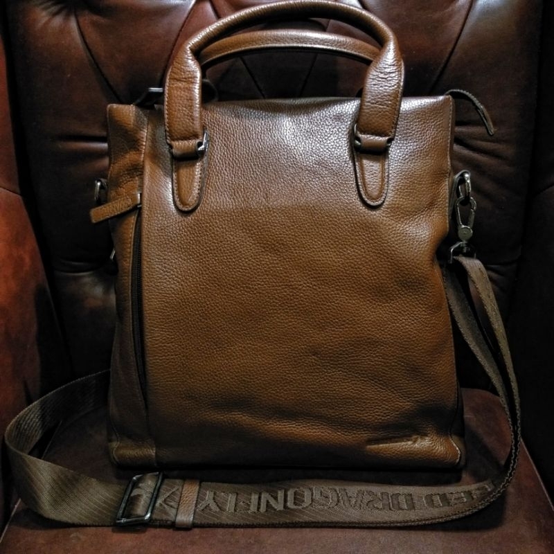 กระเป๋าหนัง (มือ2) สะพายข้าง, หนังแท้ RED DRAGONFLY