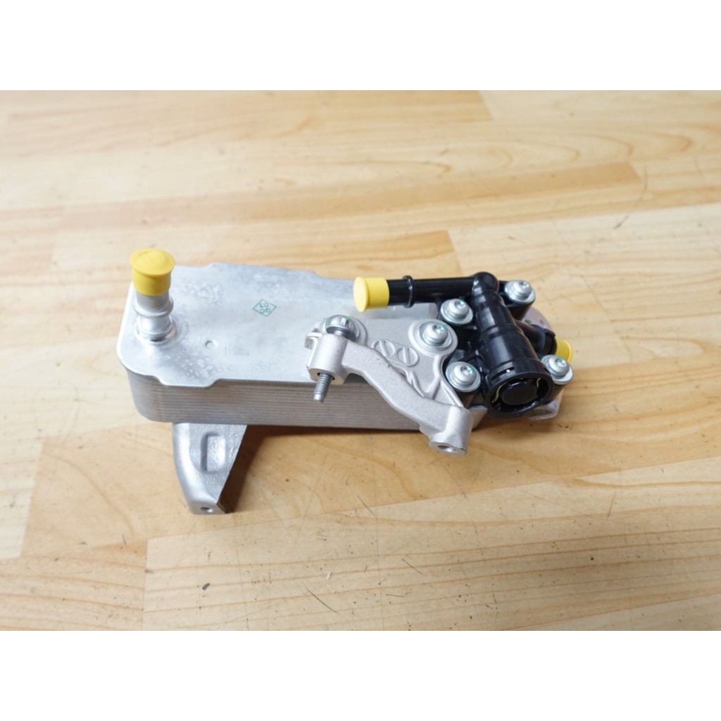 ออยล์เกียร์(Transmission Oil Cooler) BMW Series 2 F22Lci ,Series 3 F30Lci G20 ,Series 5 F10Lci G30 ,