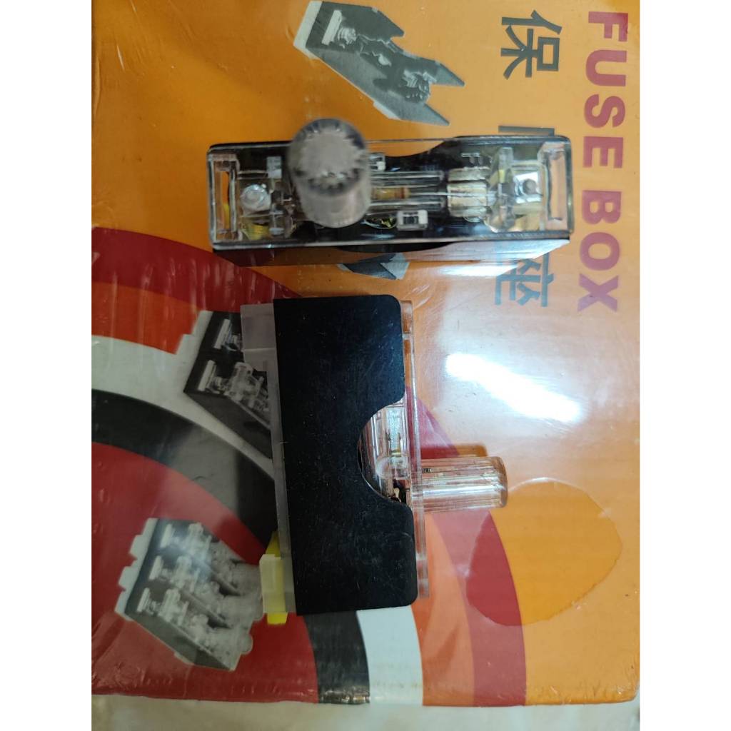 FUSE BOX ราคา 1ตัว  ฐานฟิวส์แบบยึดร่าง รุ่น FS-101 FS-10 FS101 ขนาด 6*30มิล พร้อมฟิวส์หลอดแก้ว 10A F