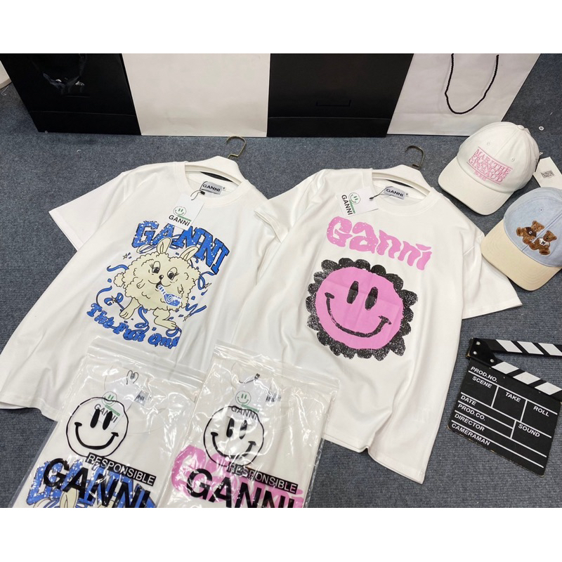 ((พร้อมส่ง)) เสื้อยืด Ganni Rainbow smiley สินค้านำเข้า