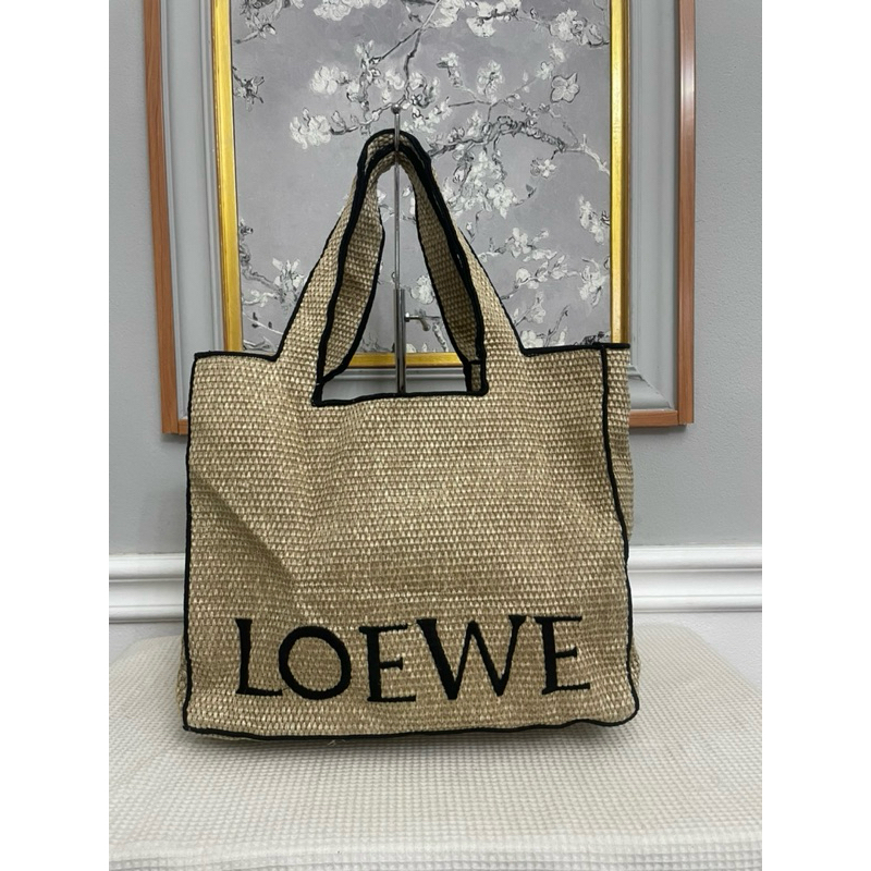 👉 กระเป๋าทรง Loewe Tote มือสอง👍