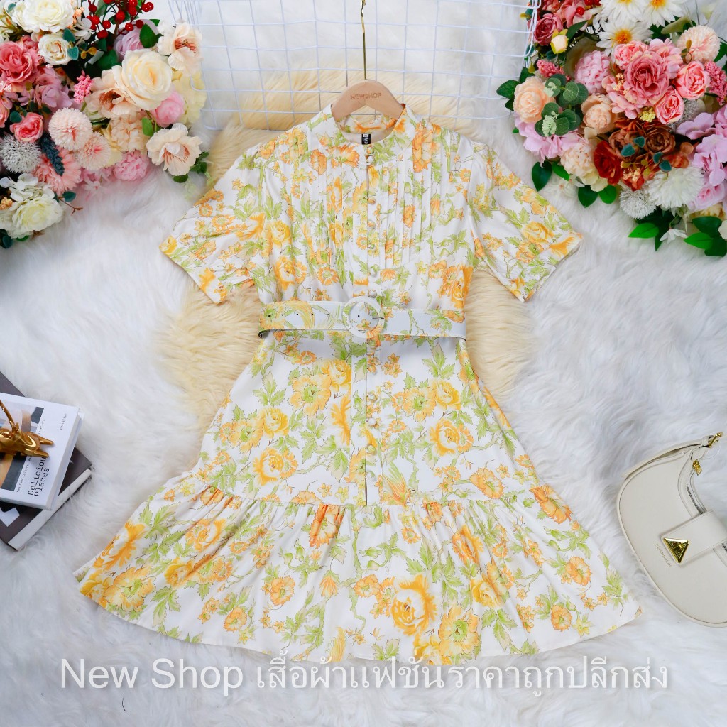 ชุดเดรสลายดอกไม้ สีขาว-เหลือง มีเข็มขัด ความยาวชุด= 36