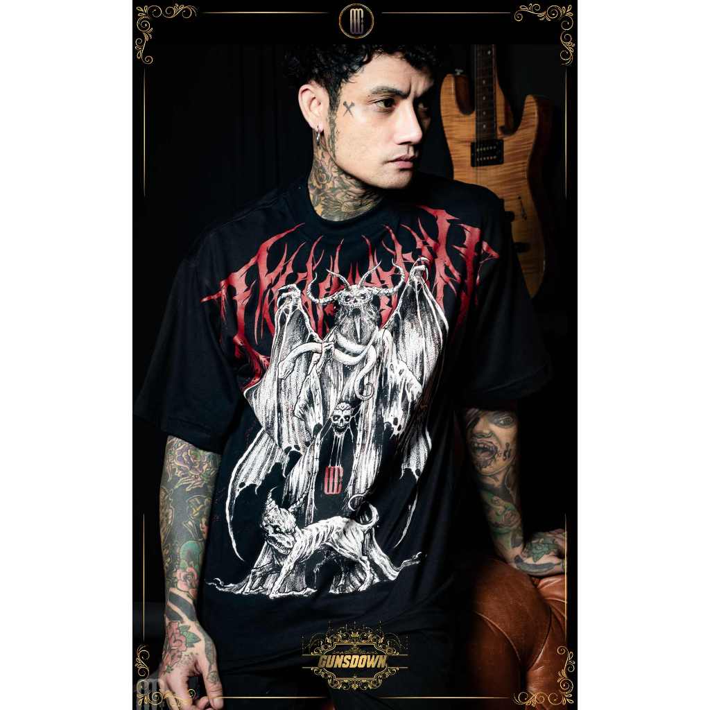 เสื้อยืดคอฟิตสีดำ GUNSDOWN : BLACK SHUCK