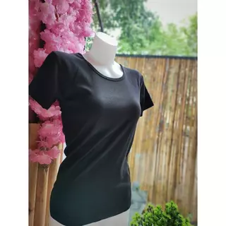 เสื้อยืดคอกลม-คอวี-คอเหลี่ยม-ผ้ายืดสวมใส่สบายสุดฮิตปังทุกงานขายดีรีวิวเยอะมากขายดีสุดๆ