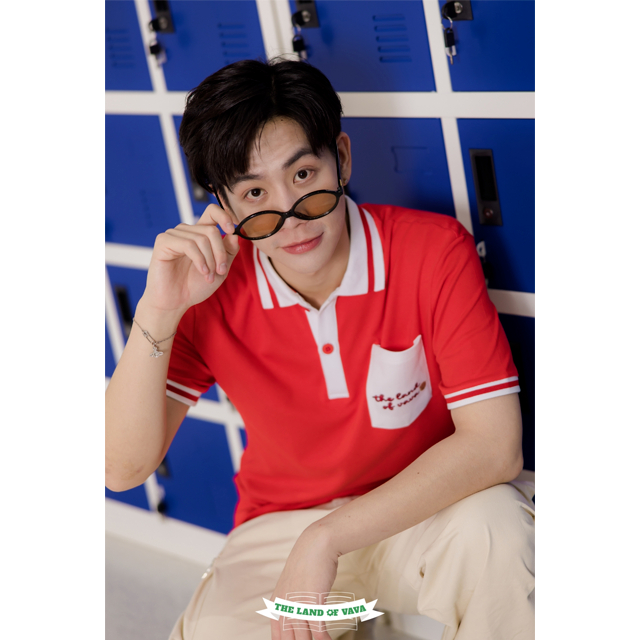 Thelandofvava LOOK13 VNYT1074 เสื้อ COLLEGE ผู้ชาย ลิขสิทธิ์แท้จาก vava