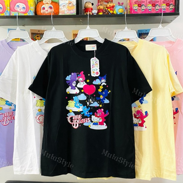 ◡̈ เสื้อป้ายJust ลายแคร์แบร์และซาริโอ้ /อก44”