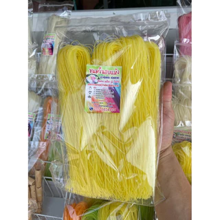 เส้นขนมจีนอบเเห้ง ขนาด 300 กรัม