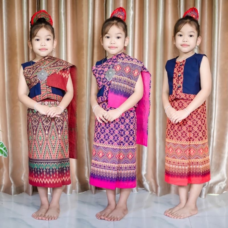 #Tn ชุดพื้นเมืองอีสานเด็ก งาน 4 ชิ้น เสื้อ สไบ ผ้าถุง ผ้ามัดผม (ไม่รวมประดับ)