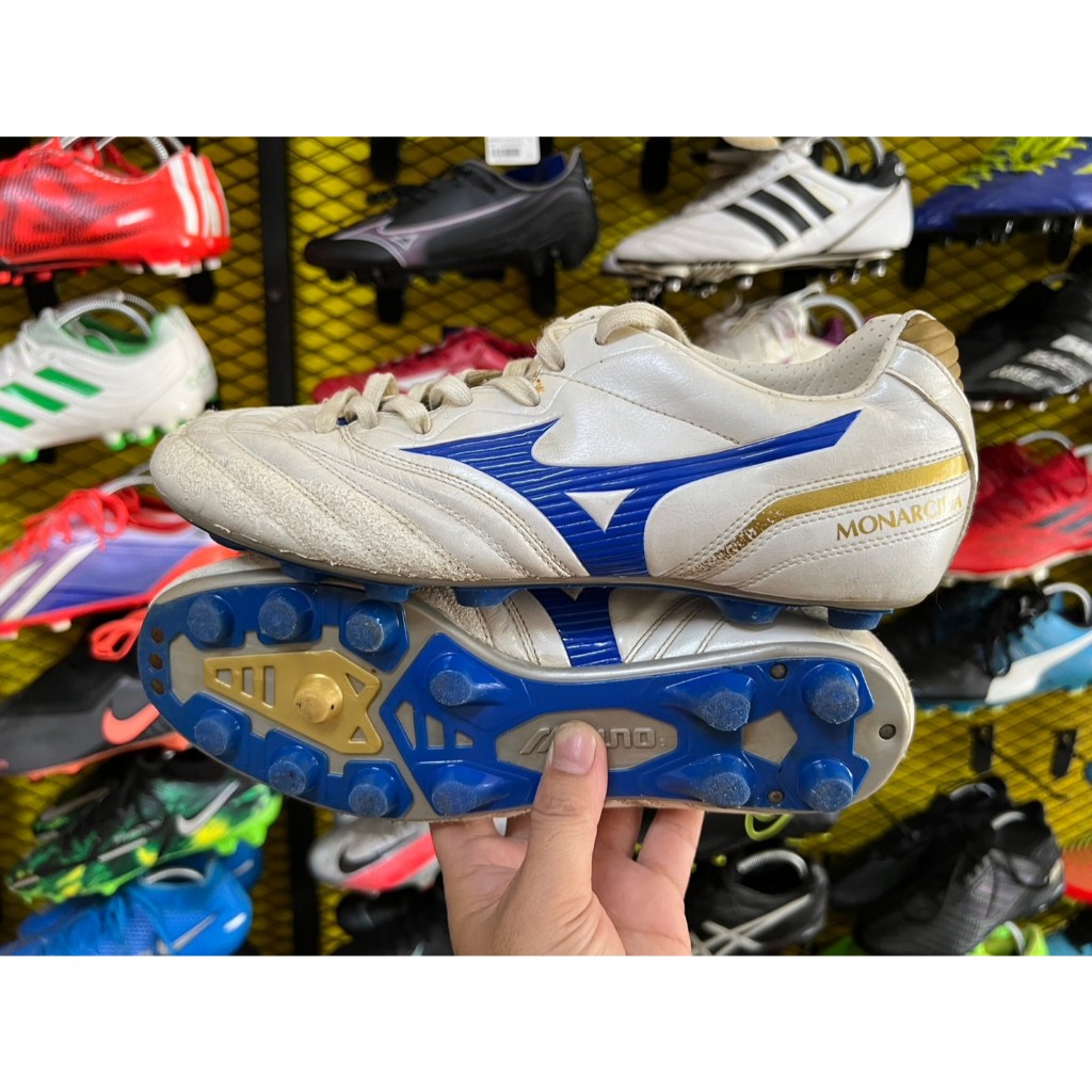 รองเท้าฟุตบอลมือสอง Mizuno ไซส์260/40.5