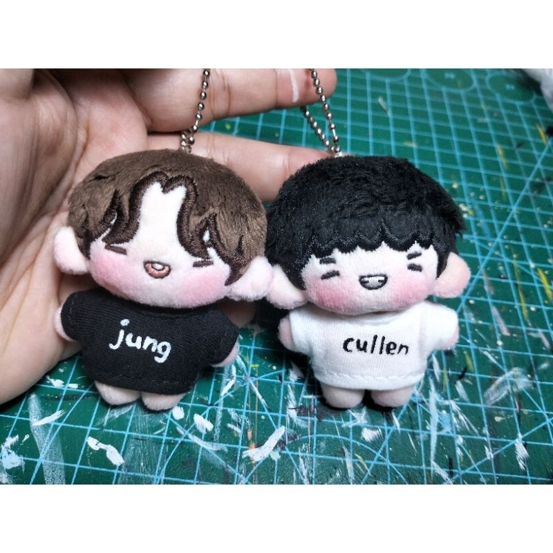 (พร้อมส่ง) พวงกุญแจตุ๊กตา 6cm JungCullen พี่จองคัลแลน
