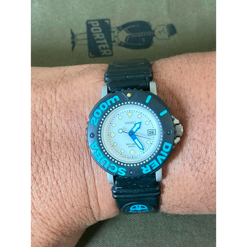 ขายนาฬิกาNew Old Stock ราคา 25,000¥ สมัยปี1991’s Vintage Diver’s Watch Seiko Scuba 200m 3E-35-002B &amp; 3E35-00