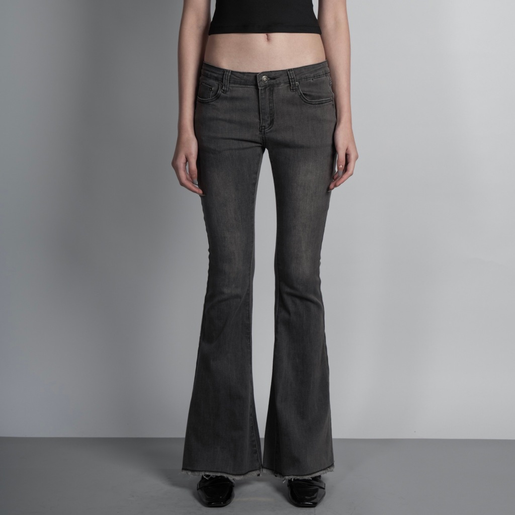 LEINNUS - Boots Cut Denim (2 colors)