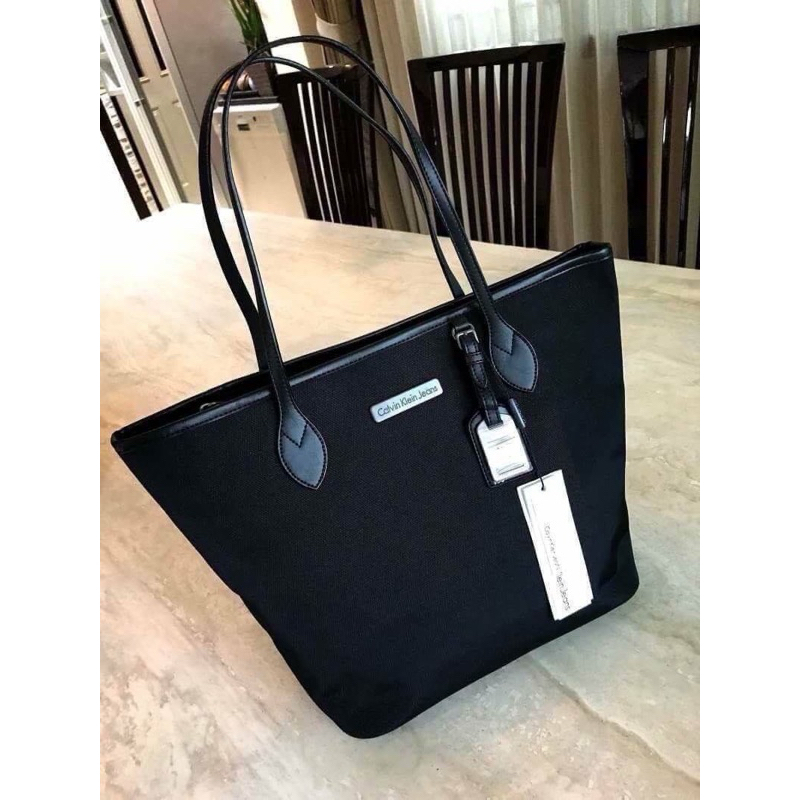 กระเป๋า Calvin Klein Jeans Tote bag ของแท้100%