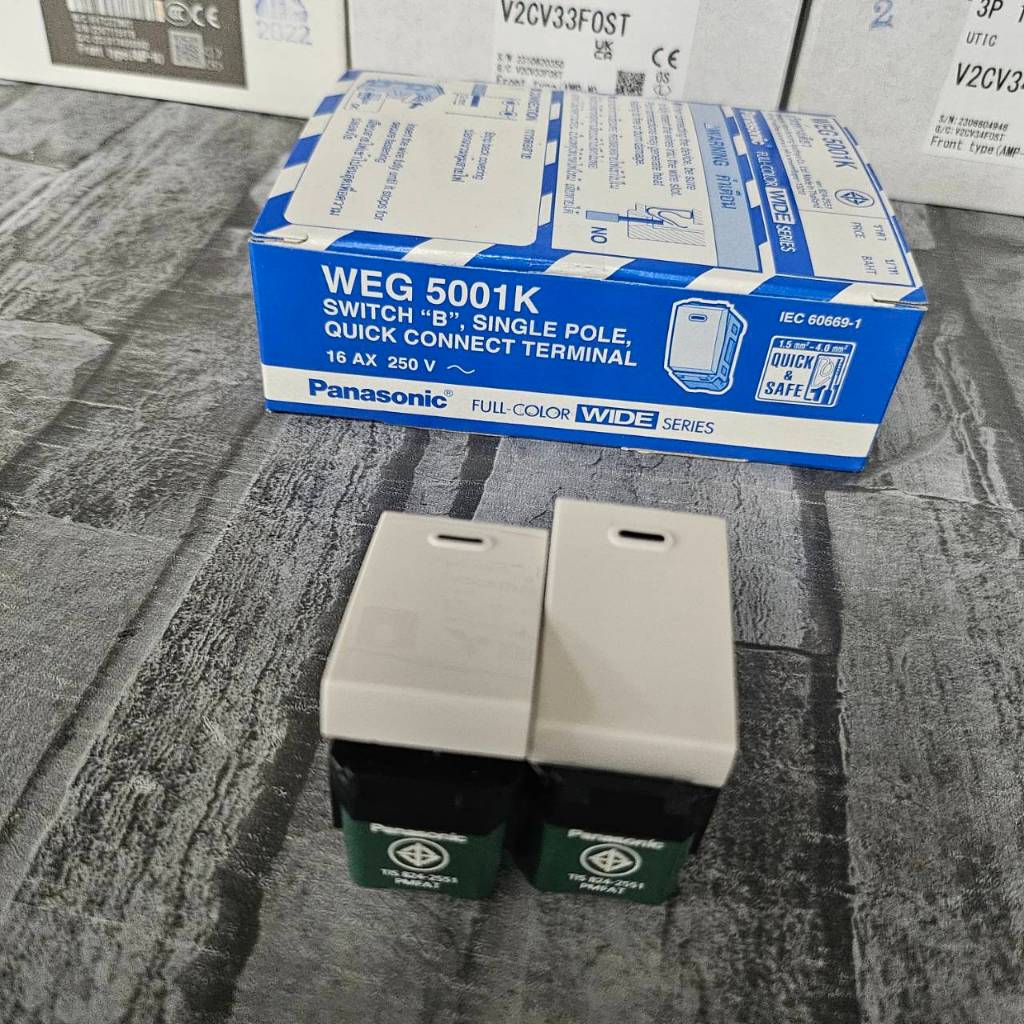 PANASONIC สวิตซ์ไฟ 1 ทาง  WEG 5001K ขนาด 1 ช่อง