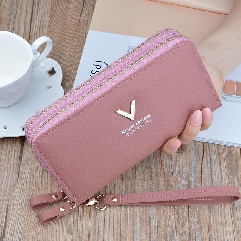 พร้อมจดส่ง ขายดี กระเป๋าสตางค์ใบยาวซิบคู่ โลโก้สีทองตัว วี (GC-001)