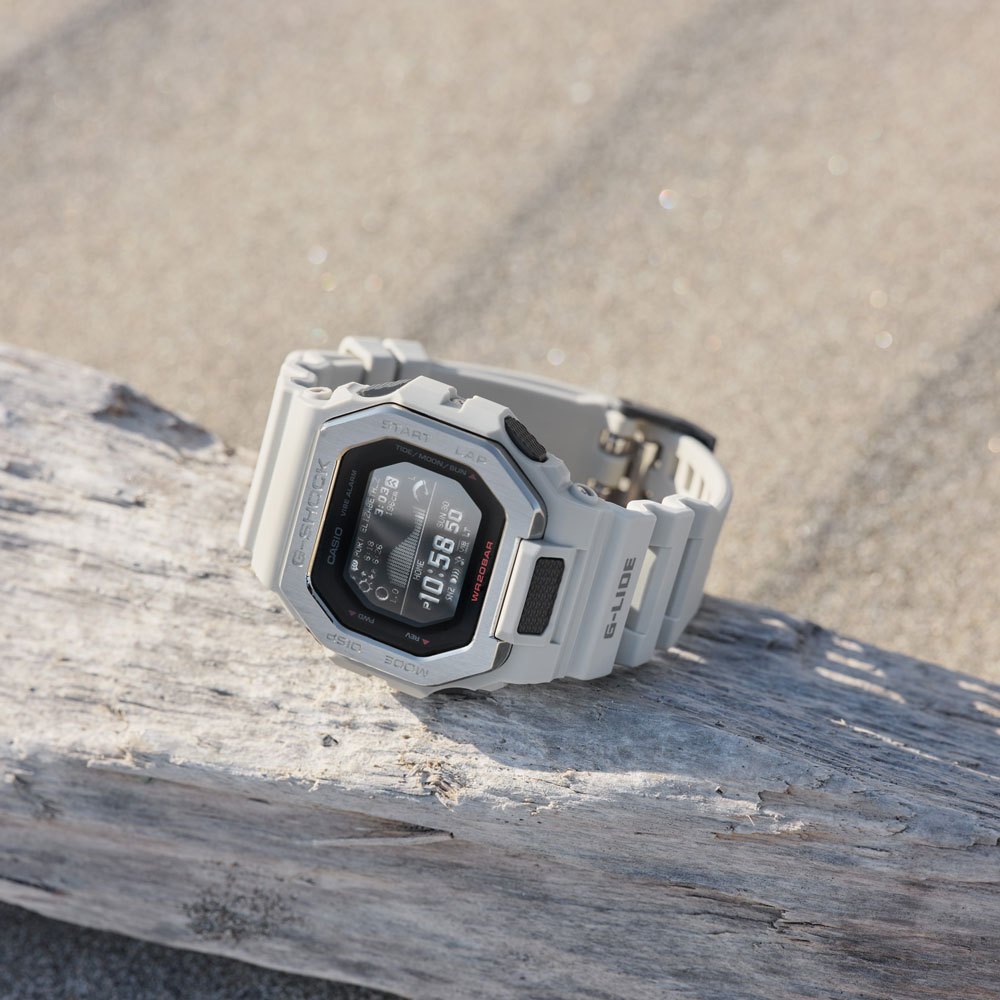 CASIO G-SHOCK GBX-100-8DR ของแท้ ประกันศูนย์ CMG
