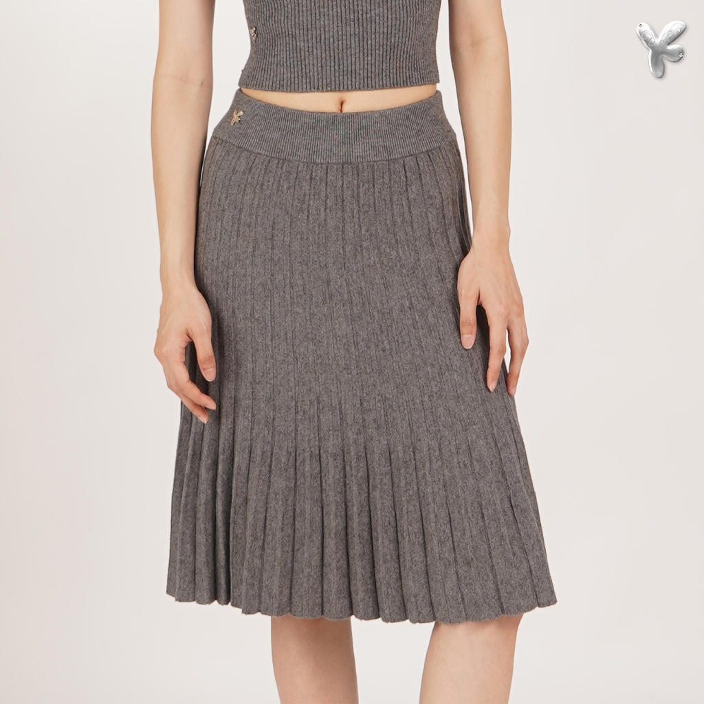 CUPPA - MILKSHAKE Skirt (6 สี) กระโปรงพลีทไหมพรม ความยาวคลุมเข่า เนื้อผ้านุ่มเนียนผิว มีน้ำหนัก ทิ้งตัวสวย