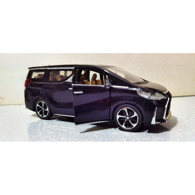 Lexus LM300h MPV 1 เครื ่ องชั ่ งรถยนต ์ รุ ่ น Diecast พร ้ อมไฟs,ounds,running ของสะสม