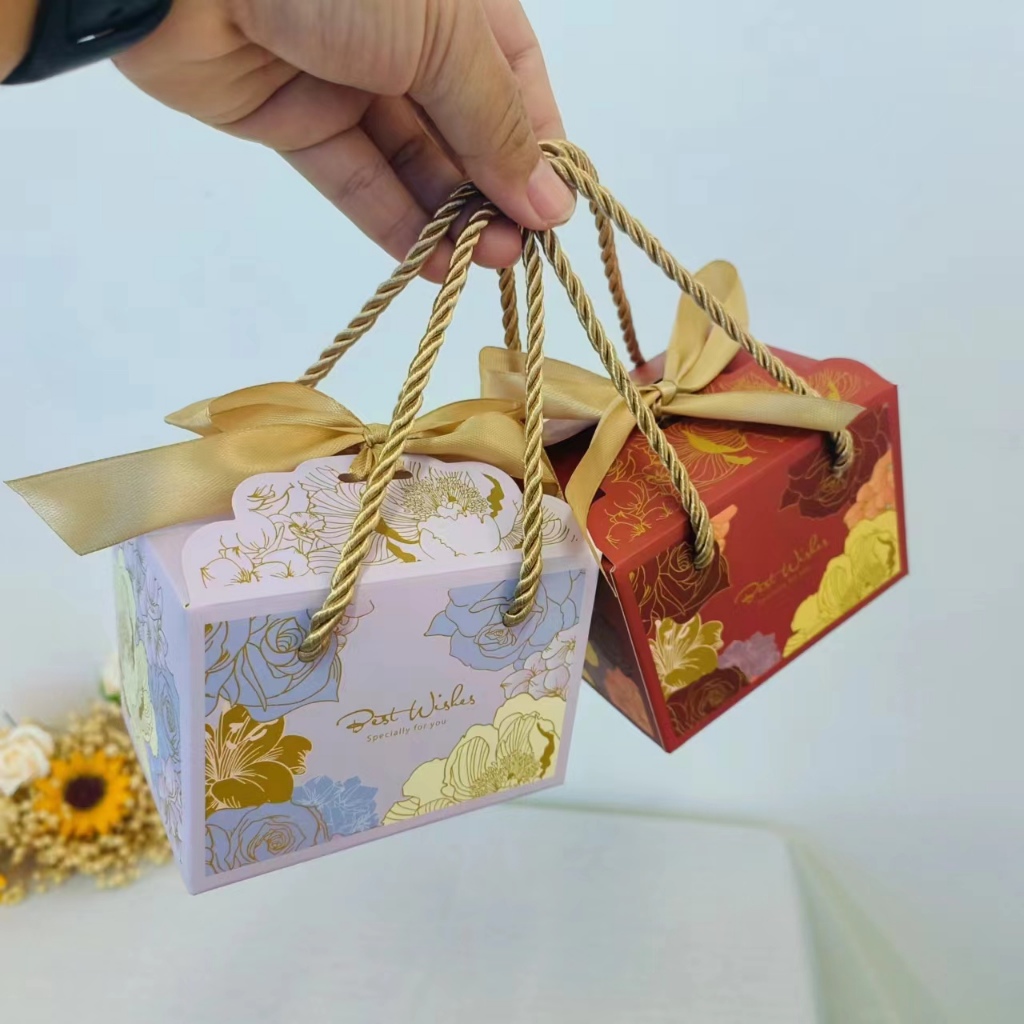 กล่องของขวัญ ใส่ขนม ลูกอม เป็นของชำร่วย งานแต่ง พร้อมส่ง