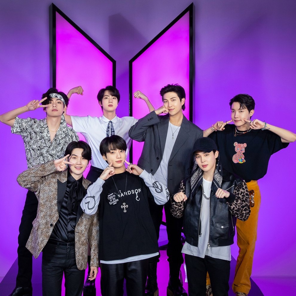 This Is BTS (แผ่น CD , USB แฟลชไดร์ฟเพลง)