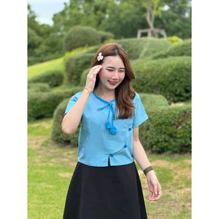 เสื้อครอปผ้าฝ้ายผู้หญิงผูกดอกทิวลิปคอกลมกระดุมปั๊ม