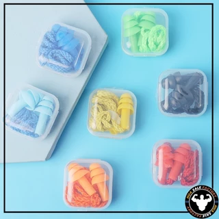 ที่อุดหูกันเสียง ปลั๊กอุดหูลดเสียง เอียร์ปลั๊ก สำหรับเรียนว่ายน้ำ Earplugs พร้อมกล่อง 1 คู่ ปลั๊กอุดหูซิลิโคน