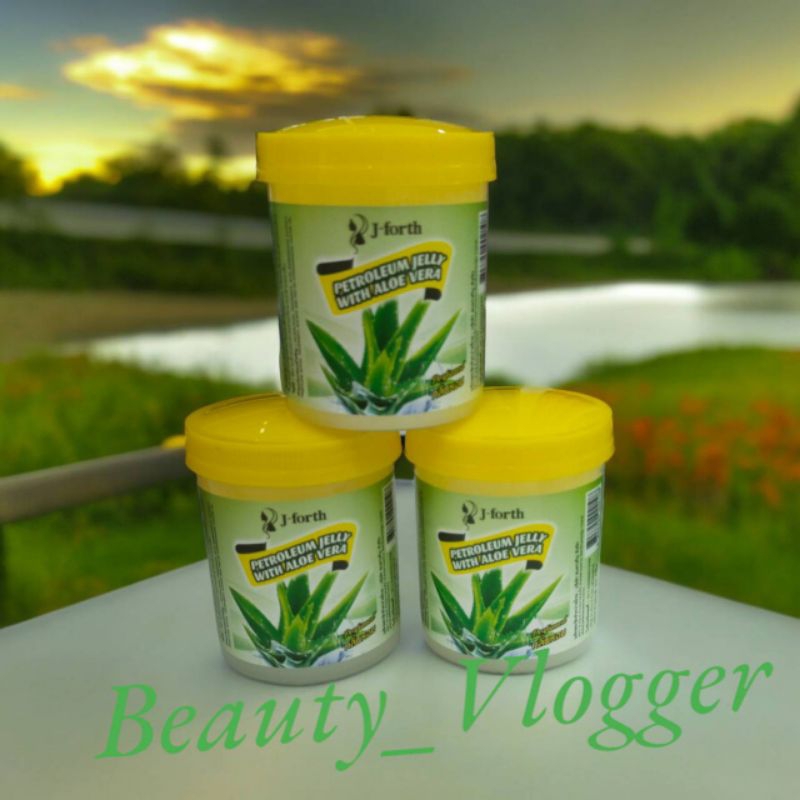 เจลบำรุงเล็บ เจ-โฟร์ท ปิโตรเลียม เจลลี่ วิธอะโลเวล่า J-Forth Petroleum Jelly With Aloe  Vera 65g.
