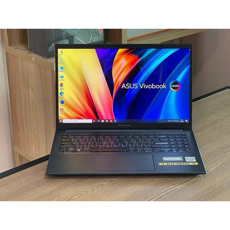 Asus Vivobook Pro 15 OLED D3500QA AMD Ryzen 9 5900HX SSD512GB RAM16GB  สินค้ามือสอง