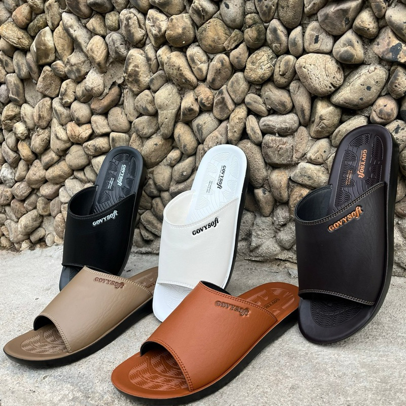 [ลูกค้าใหม่ราคา 1 บาท ]รองเท้าแตะโกวี่รุ่นY9031GovySoftรองเท้าแตะแบบสวมหน้าหนังมันเงาพื้นPUไซส์38-43