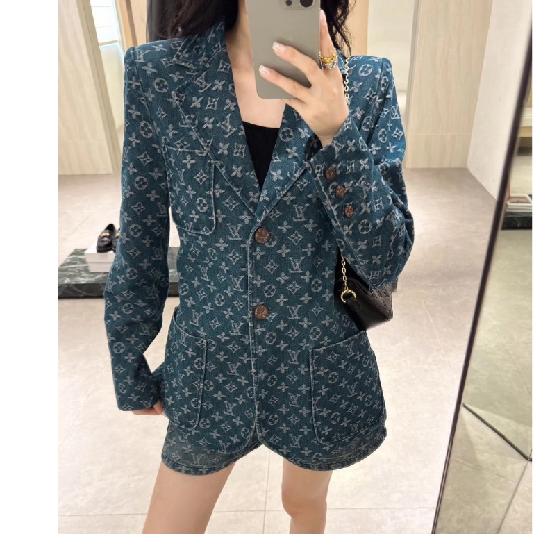 (ส่งฟรี) BLAZER LOUIS VUITTON DENIM แจ็คเก็ต เสื้อคลุมยีนส์ กระดุมปั้ม หลุยส์