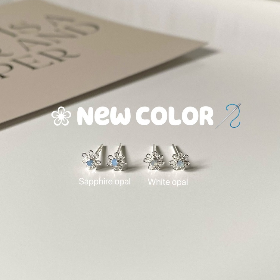 annita.silver - tiny flower crystal earring / ต่างหูดอกไม้จิ๋ว ต่างหูเงินแท้925  ต่างหูดัดลวดรูปดอกไม้ รูปที่ 5