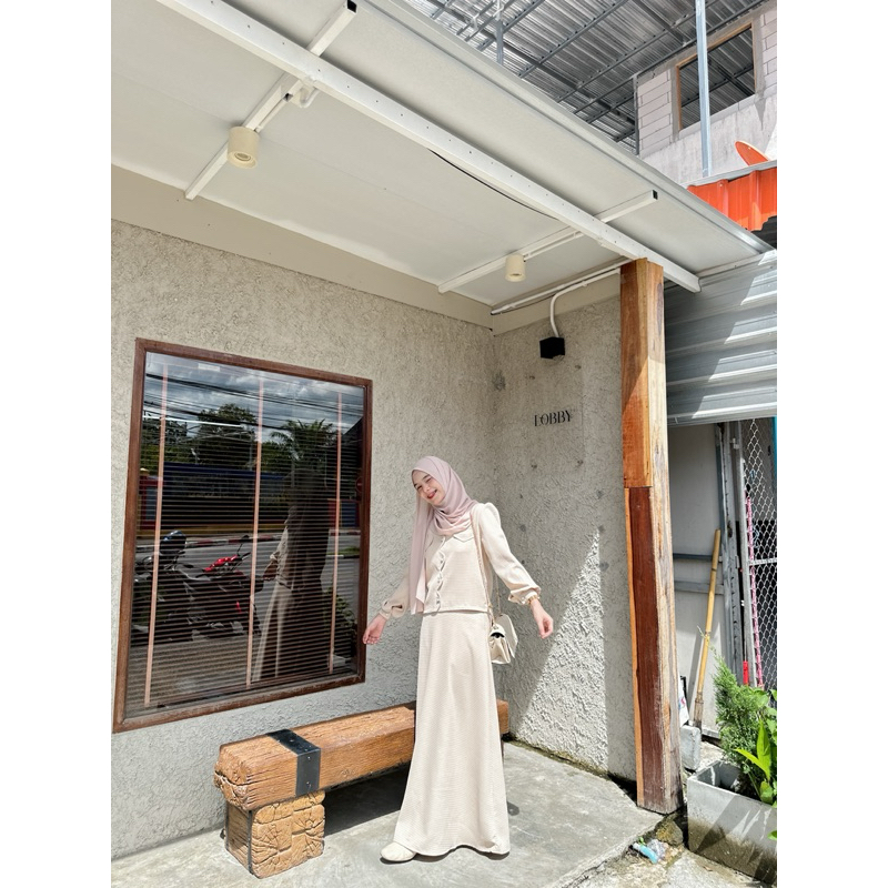 cireen setกระโปรงทรงบาน(ซีรีนเซ็ท)