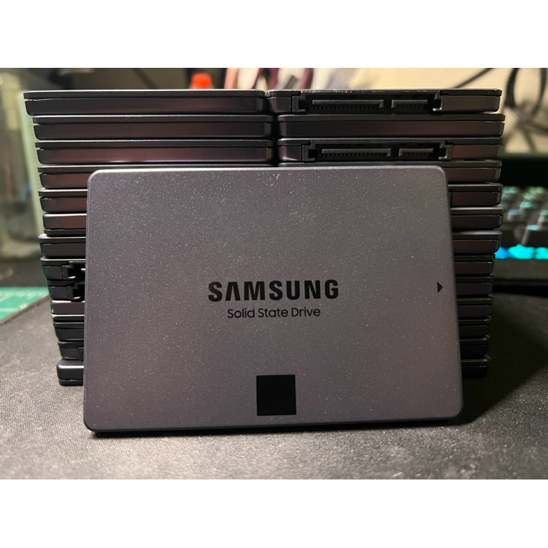 SSD Samsung 870 QVO 1TB / crucial  MX500 2.5 SSD 1TB ของแท้ มือ2