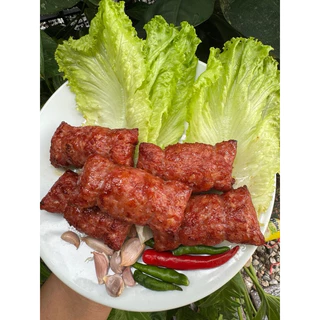 แหนมหมูสำหรับย่าง720 กรัม แพ็คซีลสูญญากาศอย่างดี ย่าง ทอด อบ อร่อยนัว สด ไม่แต่งสี ไม่ใส่สารเร่งเปรี้ยว สินค้าโฮมเมด