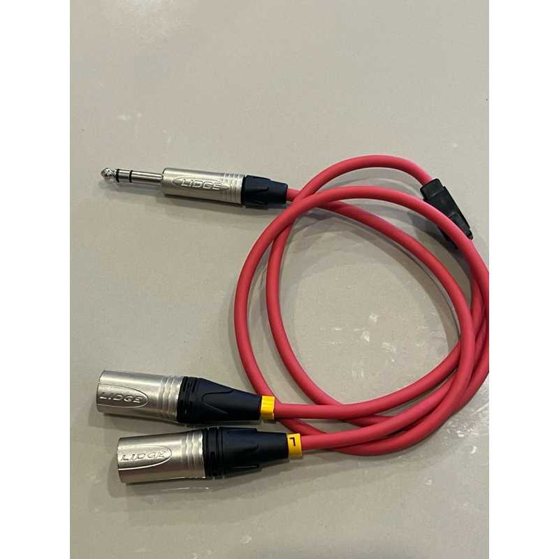 สายแจ๊คTRS1-XLRผู้L/R ช่วงyสาย1-5.เมตรyจากโรงงาน ทำจากสายชีลสเตอริโอDynacomหัวของLidge
