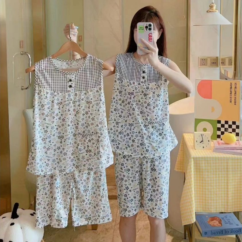 ชุดนอนผู้หญิง เสื้อ+กางเกง ลายดอกไม้ ชุดนอนแขนกุด พร้อมส่ง🥰