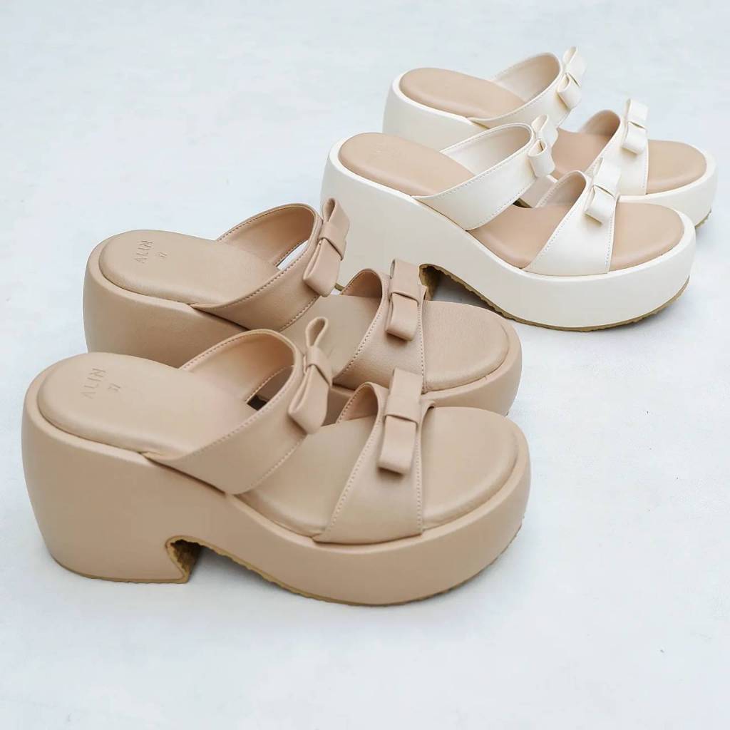รุ่นDoubleน่ารัก มีหลายสี สูง 3.5นิ้ว (ดับเบิ้ล)รองเท้าน่ารักมาก