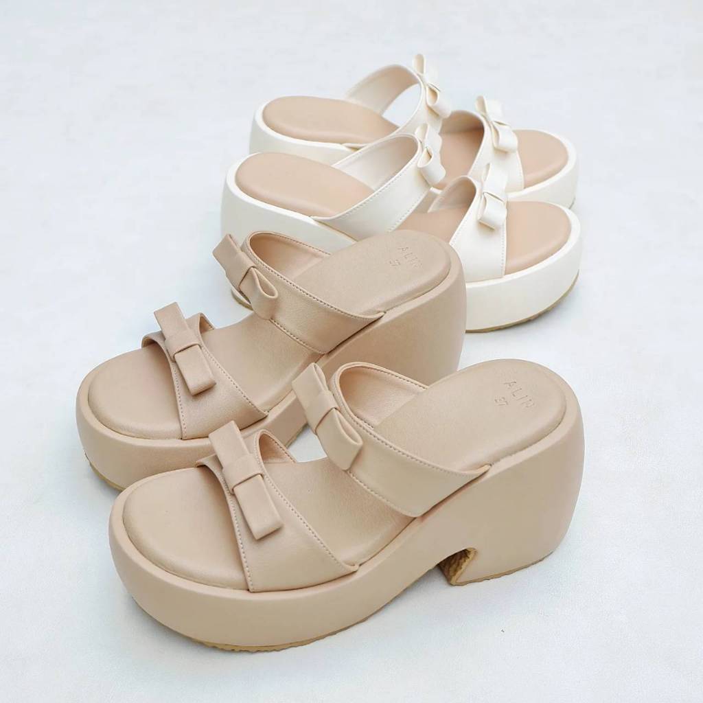 รุ่นDoubleน่ารัก มีหลายสี สูง 3.5นิ้ว (ดับเบิ้ล)รองเท้าน่ารักมาก