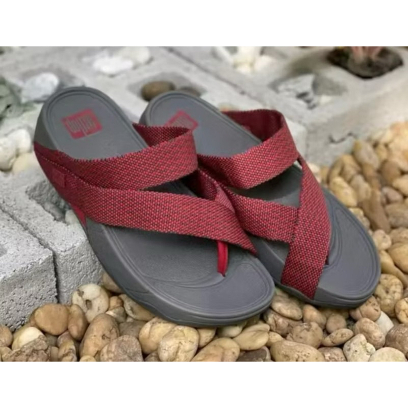 รองเท้าเเตะ fitflop สลิงรุ่นใหม่ สวย ใส่ได้ทั้ง หญิงและชายไซร้ 36----44