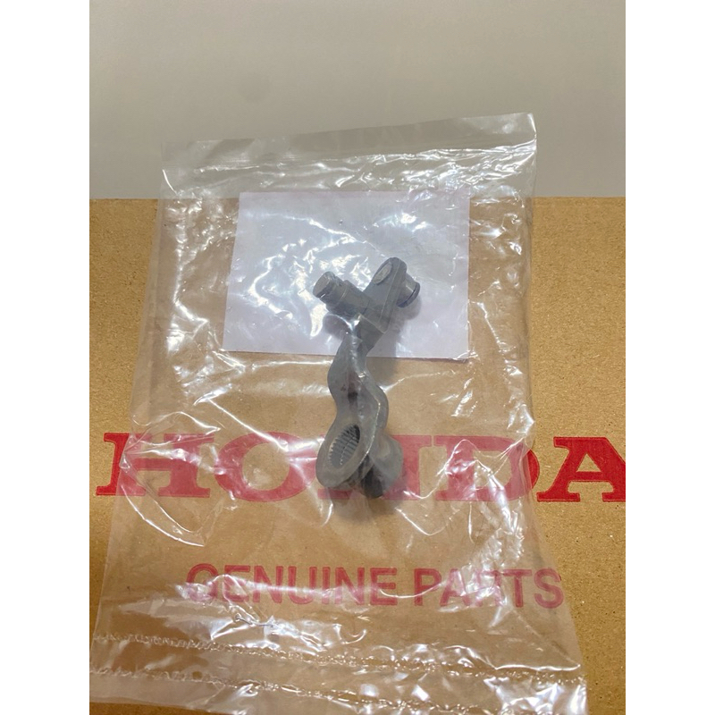 ขากดครัทซ์ เวฟ 125 I,S,R และ รุ่นไฟเลี้ยวบังลมปี 2005 รับประกันแท้เบิกศูนย์ (รหัสสินค้า 22810-KPH-90