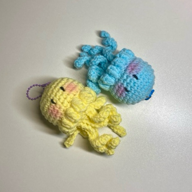 jellyfish  keychain🪼🪼พวงกุจแจแมงกระพรุน