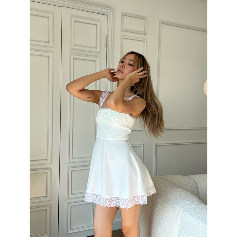 Halfdayoff.co - Camila Lace Dress เดรสสายเดรสลูกไม้  เดรสไปทะเล เดรสไปดินเนอร์ แฟชั่นผู้หญิง ปาร์ตี้วันเกิด เดรสสั้น