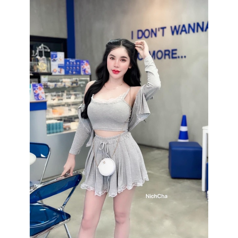 เสื้อสายเดี่ยว เสื้อคลุมแขนยาวแต่งลูกไม้ น่ารัก แพตเทิร์นเป๊ะปัง