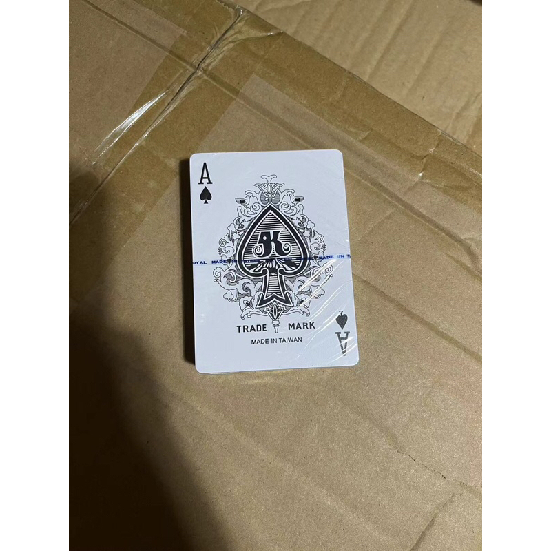 พลาสติก royal.jxm ขอบขาว อย่างดี สุดฮิต การ์ดเกม ไม่มีตลับ